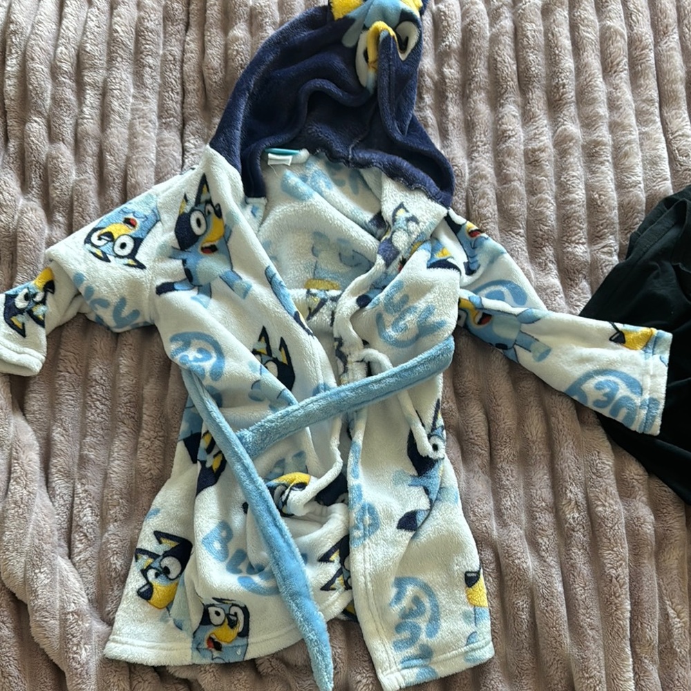 Bluey Kids Hooded Bathrobe